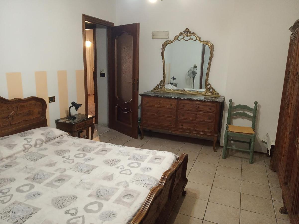 Bed&breakfast Mezzaluna Feletto Exterior foto