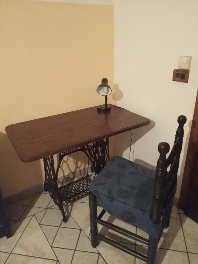 Bed&breakfast Mezzaluna Feletto Exterior foto